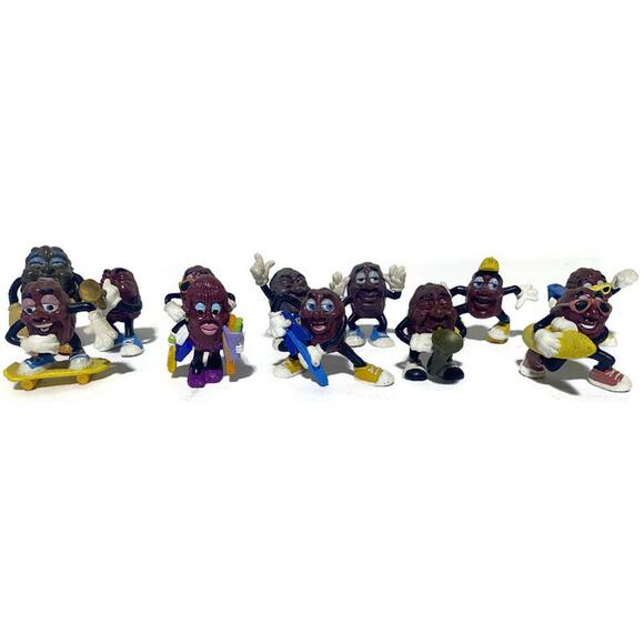 California Raisins Figurines Set of 12 Vintage 1987 2 to 3 Inches Tall - Picture 3 of 7